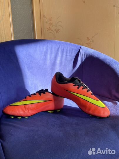 Бутсы кроссовки Nike оригинал детские 36,5