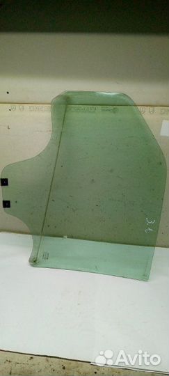 Стекло двери заднее левое Renault Logan 1 седан