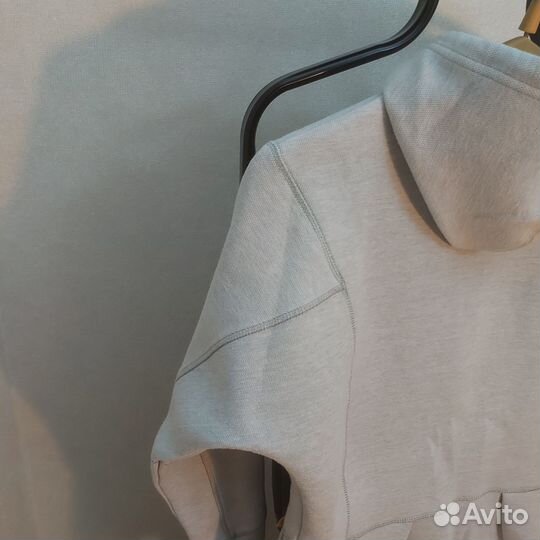 Куртка спортивная женская 44