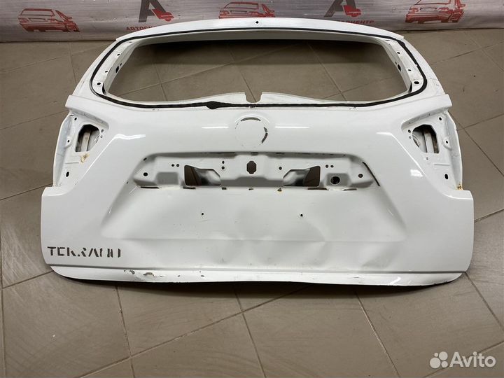 Дверь багажника Nissan Terrano с 2014 года