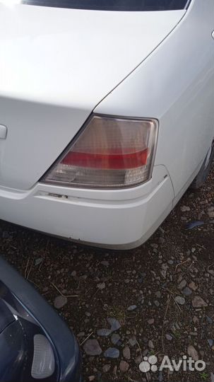 Передний бампер,багажник, задние стопы