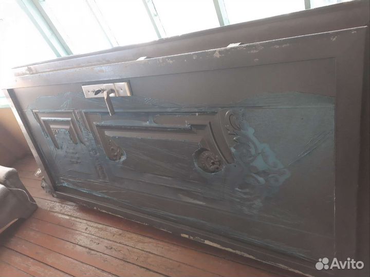 Дверь входная металлическая