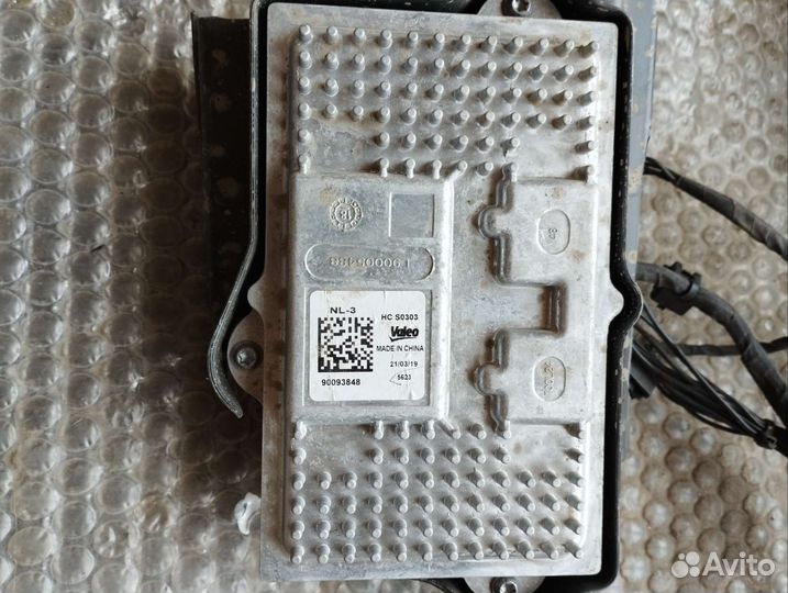 Фара передняя левая Geely Atlas