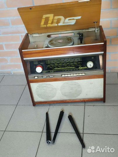 Ножки от радиолы Ригонда