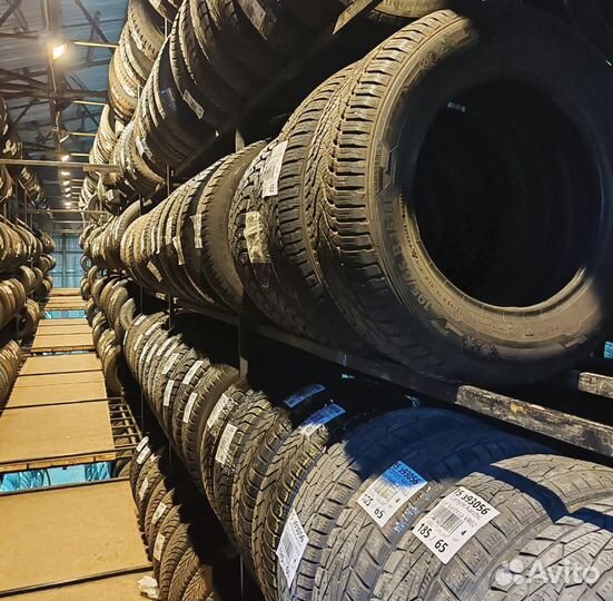 Gislaved NordFrost 100 225/60 R17 101P