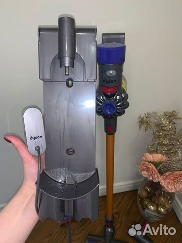 Пылесос Dyson V8 absolute