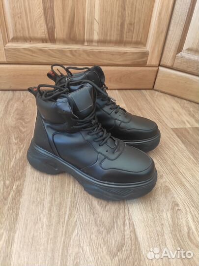 Ботинки женские 40 размер