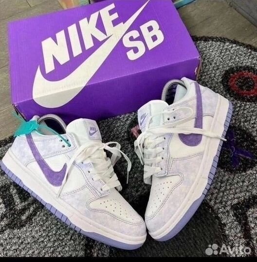 Кроссовки Nike dunk low