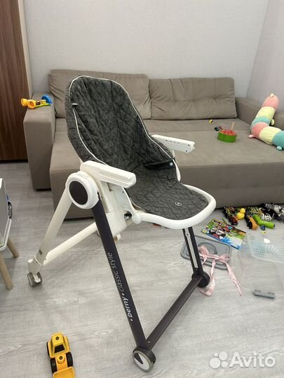 Стульчик для кормления детский