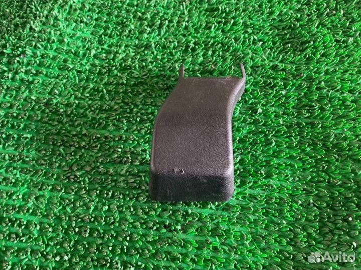 Крышка петли сиденья прав. Lexus Rx350, Rx450H