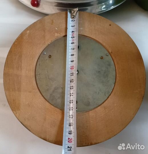 Настенный анероидный барометр с термометром 