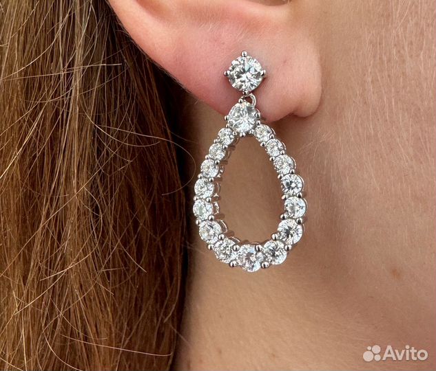 Серьги гвоздики серебро 925 яркие белые цирконы