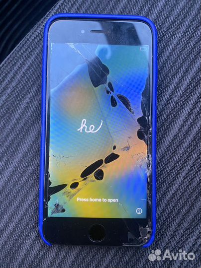 iPhone 8, 64 ГБ