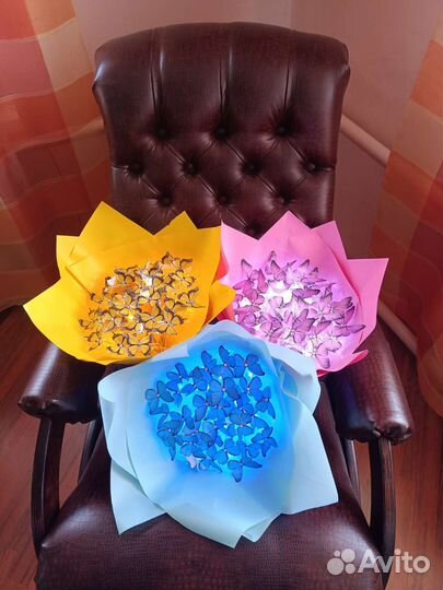 Букет из бабочек