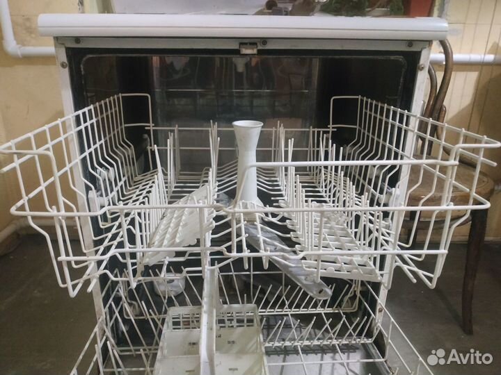 Посудомоечная машина Indesit 60 см на запчасти