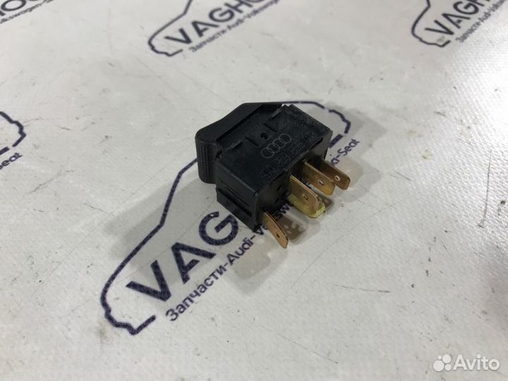 Кнопка стеклоподъемника Audi A4 B5 8D 2.4 AML 2000