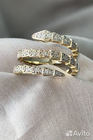 Кольцо с бриллиантами