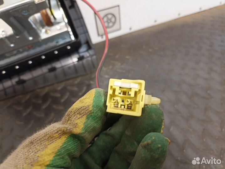 Подушка безопасности для Nissan Almera N16