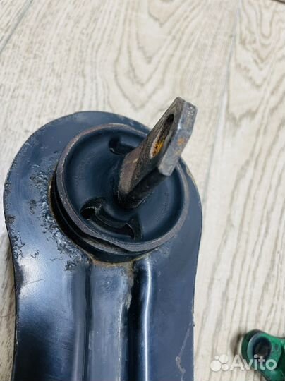 Рычи задние продольные Mazda 3 BK BL Ford Focus 2