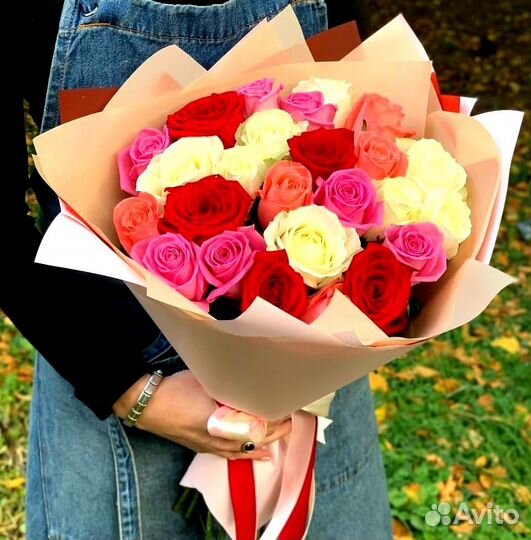 Розы 17 штук