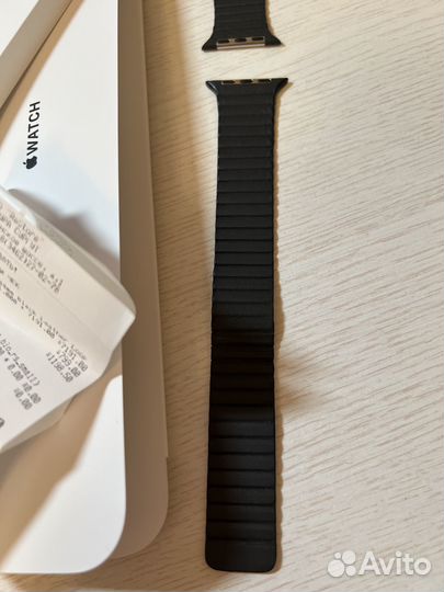 Ремешок для Apple Watch 44mm Black Leather Loop M