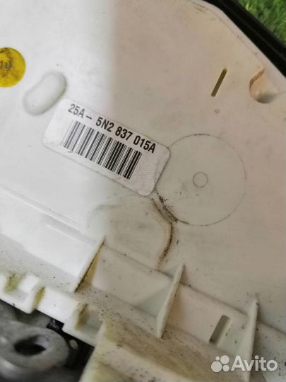 Замок двери передней левой VW Passat CC 2008-2017