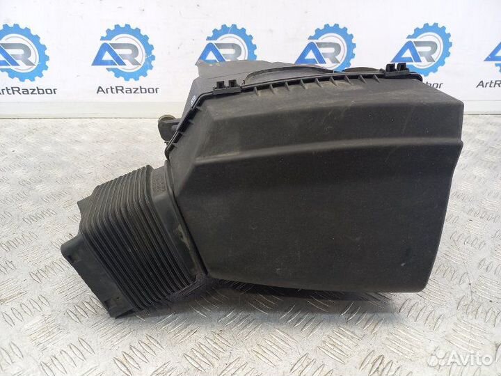 Корпус воздушного фильтра Audi A6 C6 2.0 BPJ 170