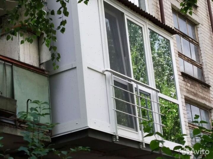 Балкон пластиковый Панорамное остекление