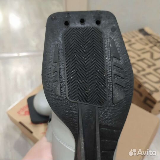 Лыжные ботинки 33 размер