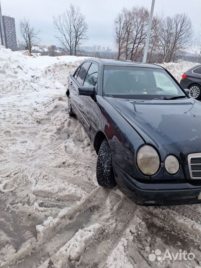 Mercedes-Benz E-класс 2.4 AT, 1998, 440 000 км