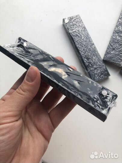 Ручка мебельная черная