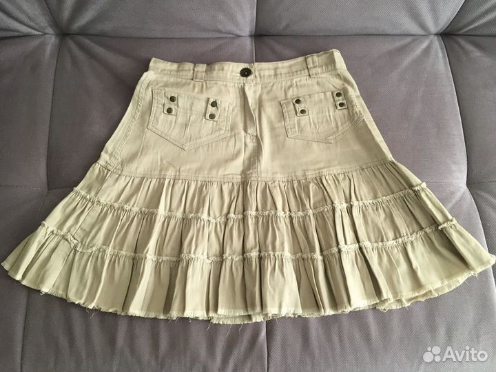 Юбка бежевая