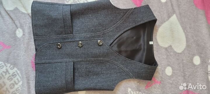 Жилетка для девочки школьная