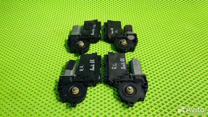 Моторчик стеклоподьемника Audi A8 D3