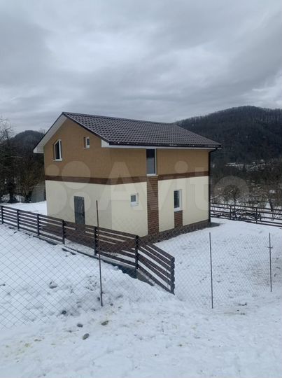 Дом 112 м² на участке 5 сот.