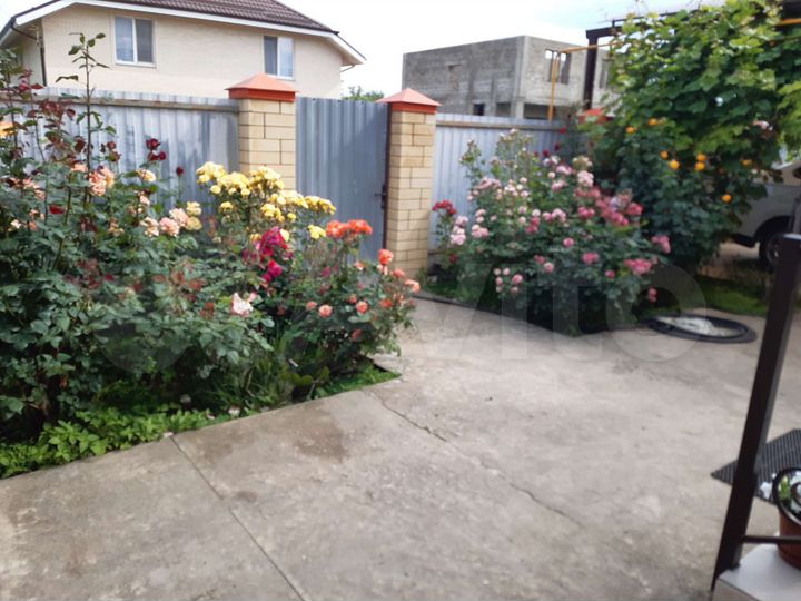 Дом 95 м² на участке 3 сот.