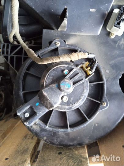 Мотор печки Фольксваген Пойнтер