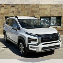 Mitsubishi Xpander Cross 1.5 AT, 2023, 1 000 км, с пробегом, цена 3 049 000 руб.