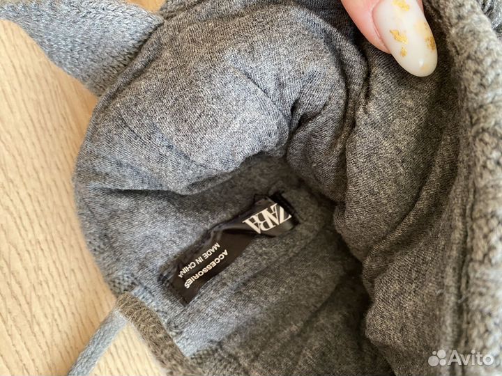 Шапка H&M, Zara