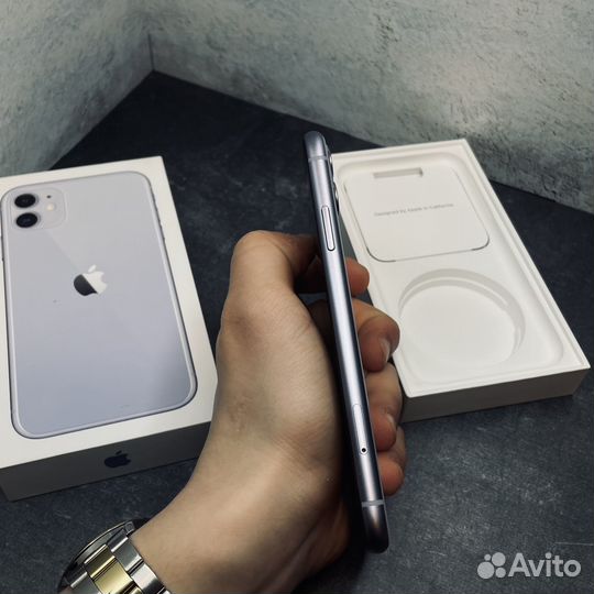 iPhone 11, 256 ГБ