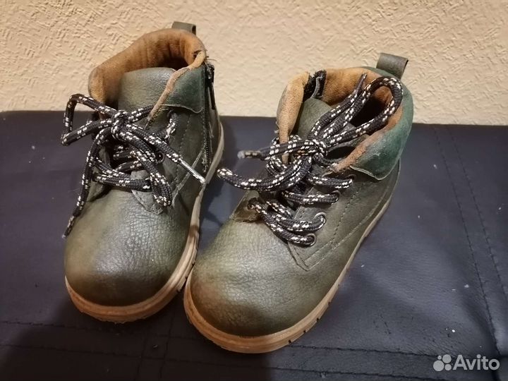 Ботинки демисезонные 25 размер