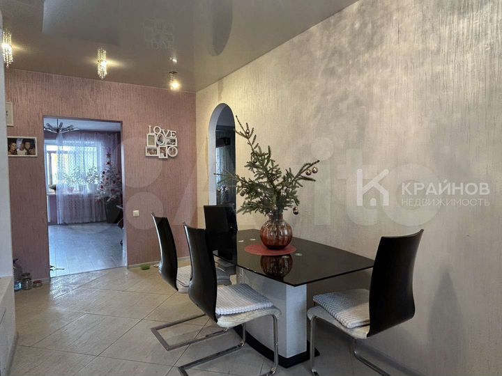 4-к. квартира, 97,4 м², 4/9 эт.
