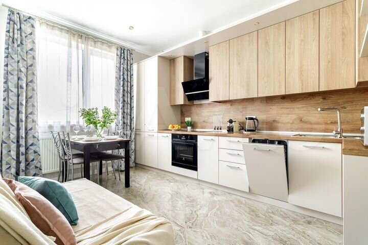 1-к. квартира, 50 м², 5/6 эт.