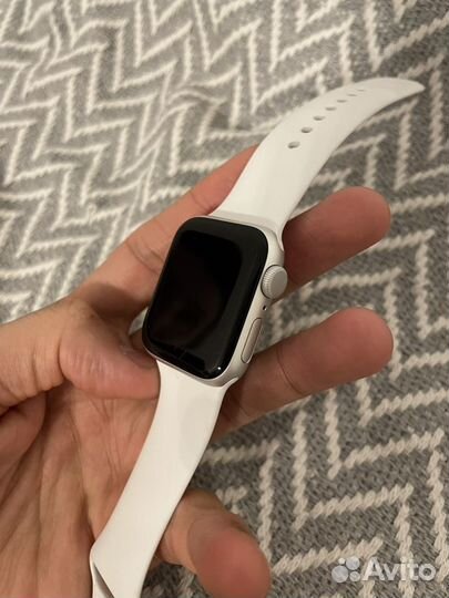 Apple watch SE 40mm Space Grey