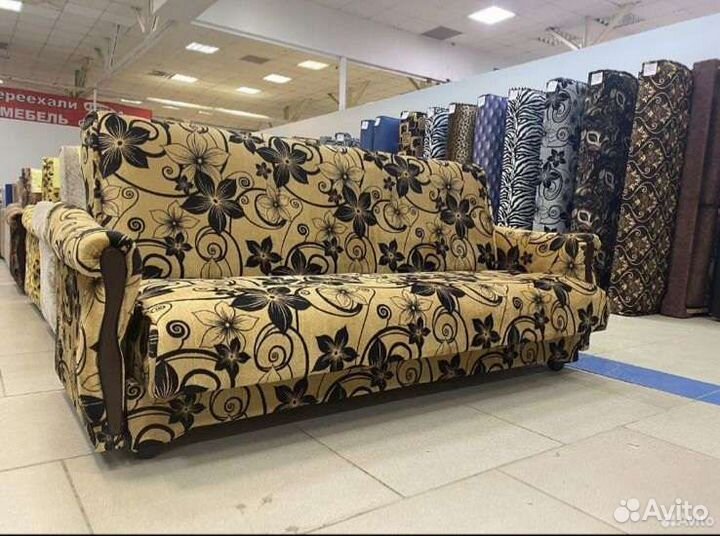 Диван