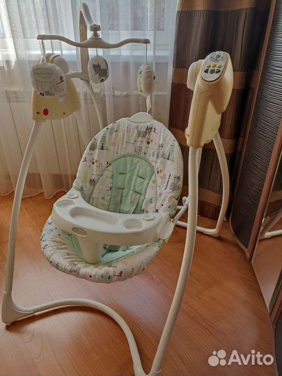 Детские электронные качели graco