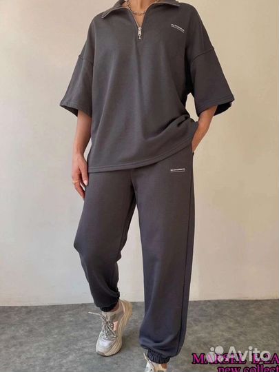 Спортивный костюм женский новый