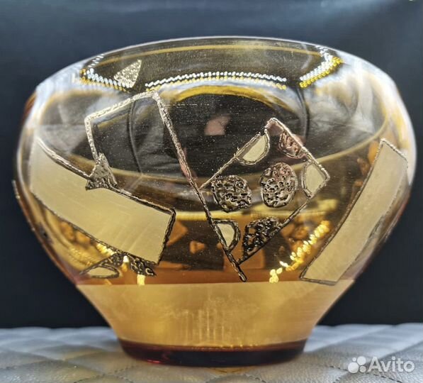 Салатник из цветного стекла Амбер 20 см