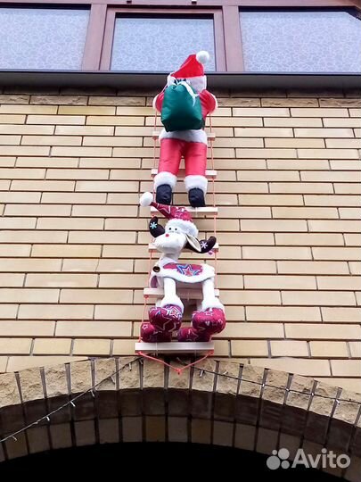 Дед мороз(Санта) на лесенке