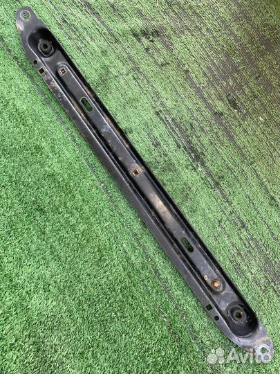 Балка крепления радиатора Peugeot 308 4 A/C 4A/C T